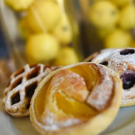 Casa Gemelli Boutique בית הארחה