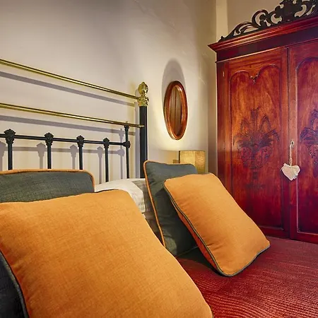 Casa Gemelli Boutique Victoria