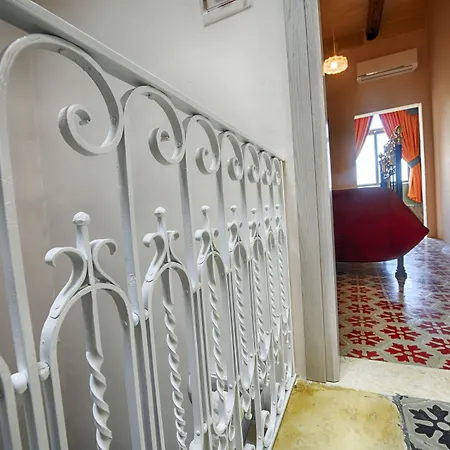Casa Gemelli Boutique 3*